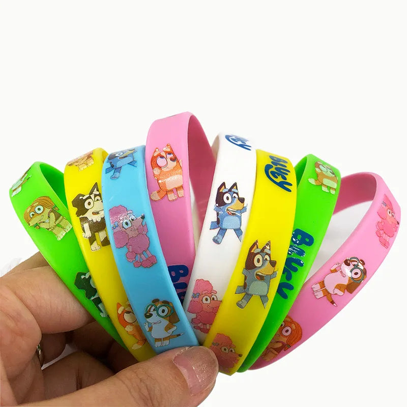 Cartoon Silicone Bracelet Bluey Family Animated Image Wristband Multi-Color Cute Dog Pattern Soft Rubber Bracelet Kid's Toy Gift